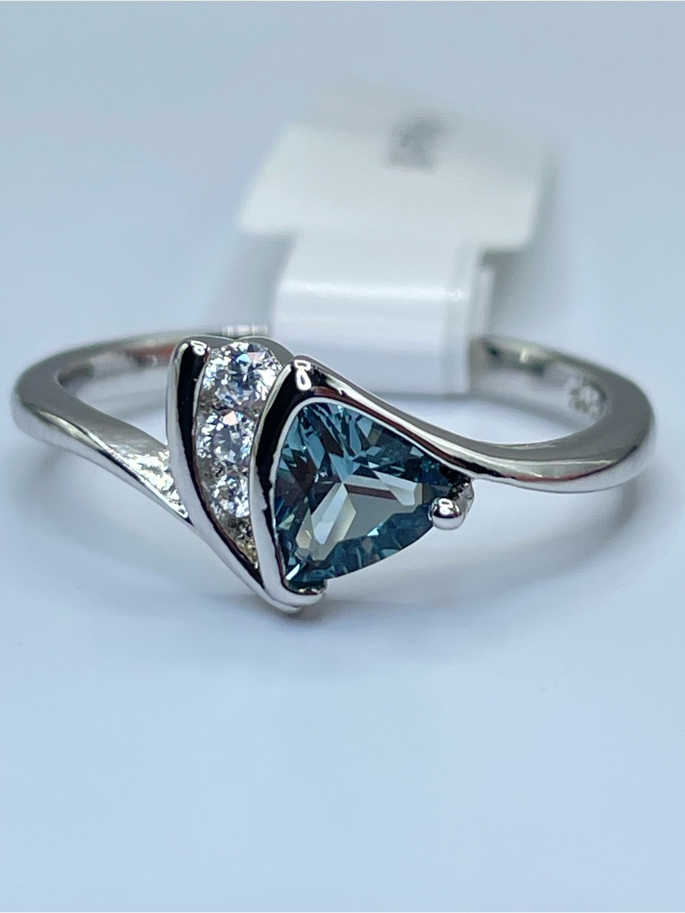 Swarovski Crystal Elements Teal Blue Crystal Dainty Minimalist Ring Sz 10